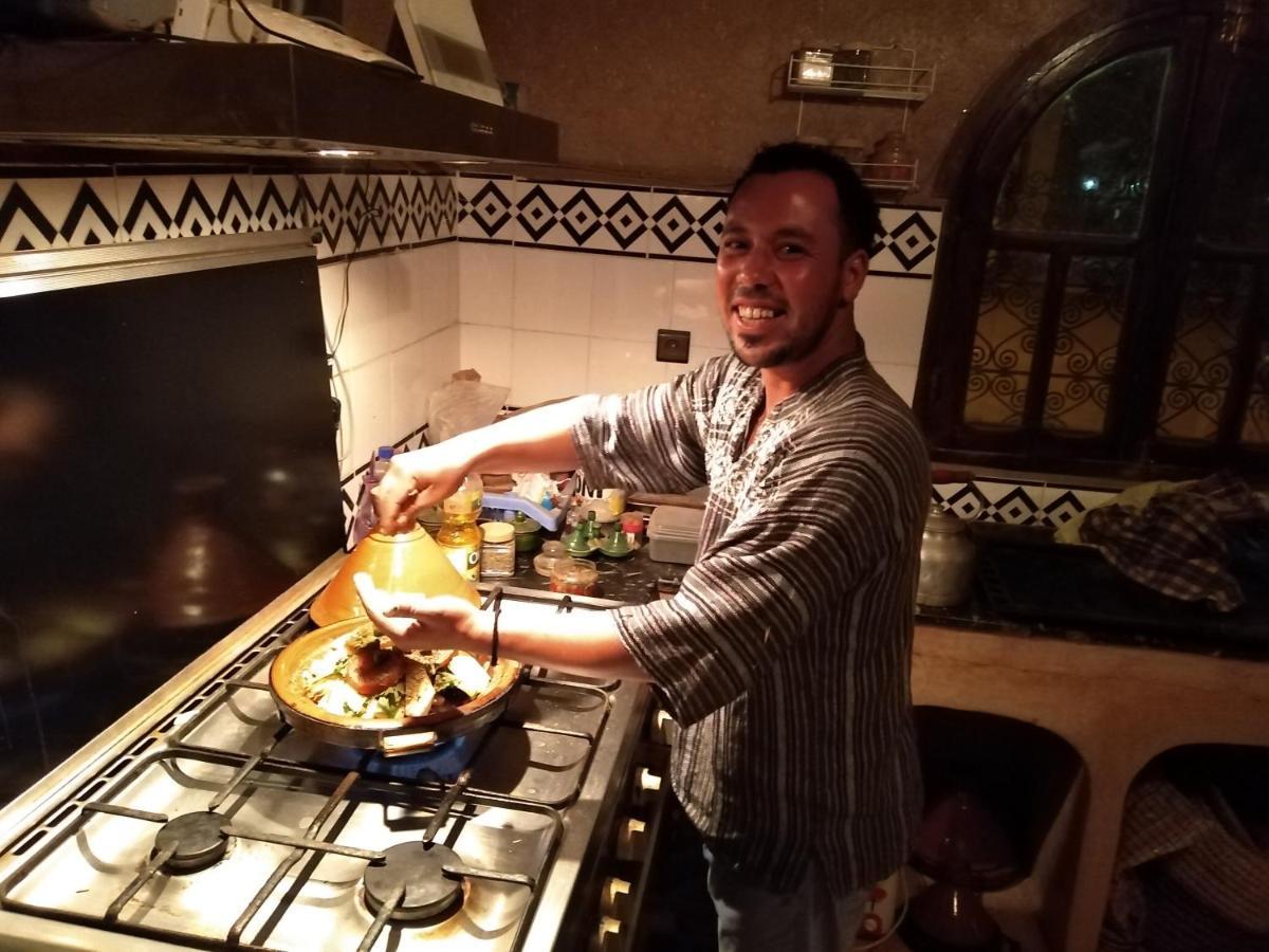 Riad Amar Мерцуга Екстериор снимка