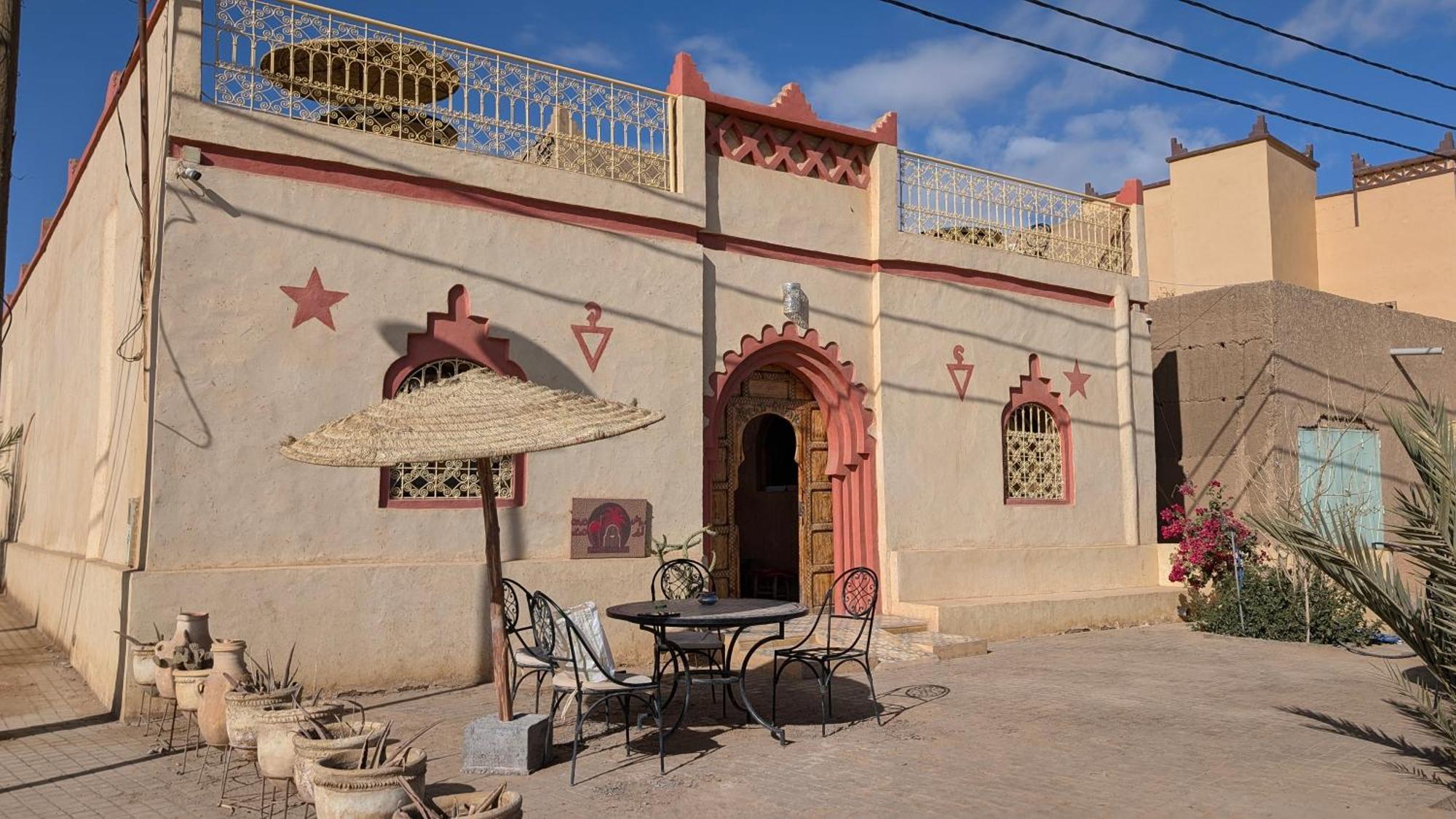 Riad Amar Мерцуга Екстериор снимка