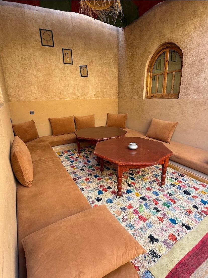 Riad Amar Мерцуга Екстериор снимка