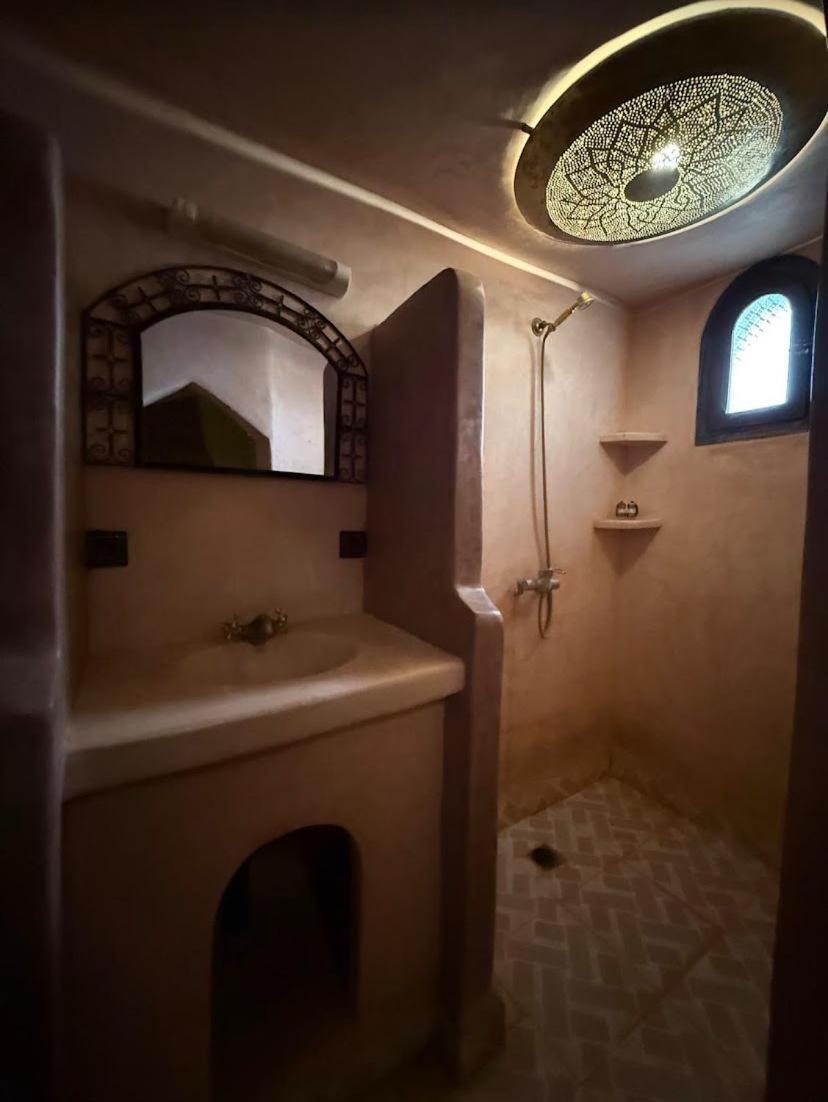 Riad Amar Мерцуга Екстериор снимка