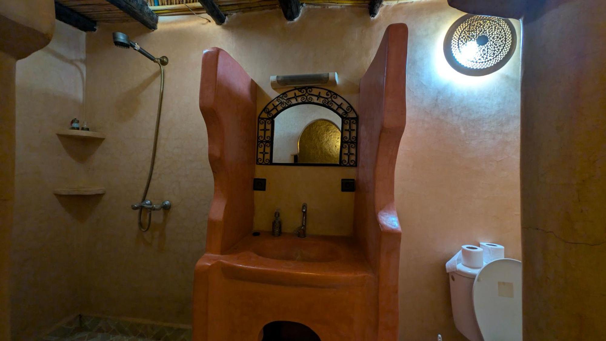 Riad Amar Мерцуга Екстериор снимка