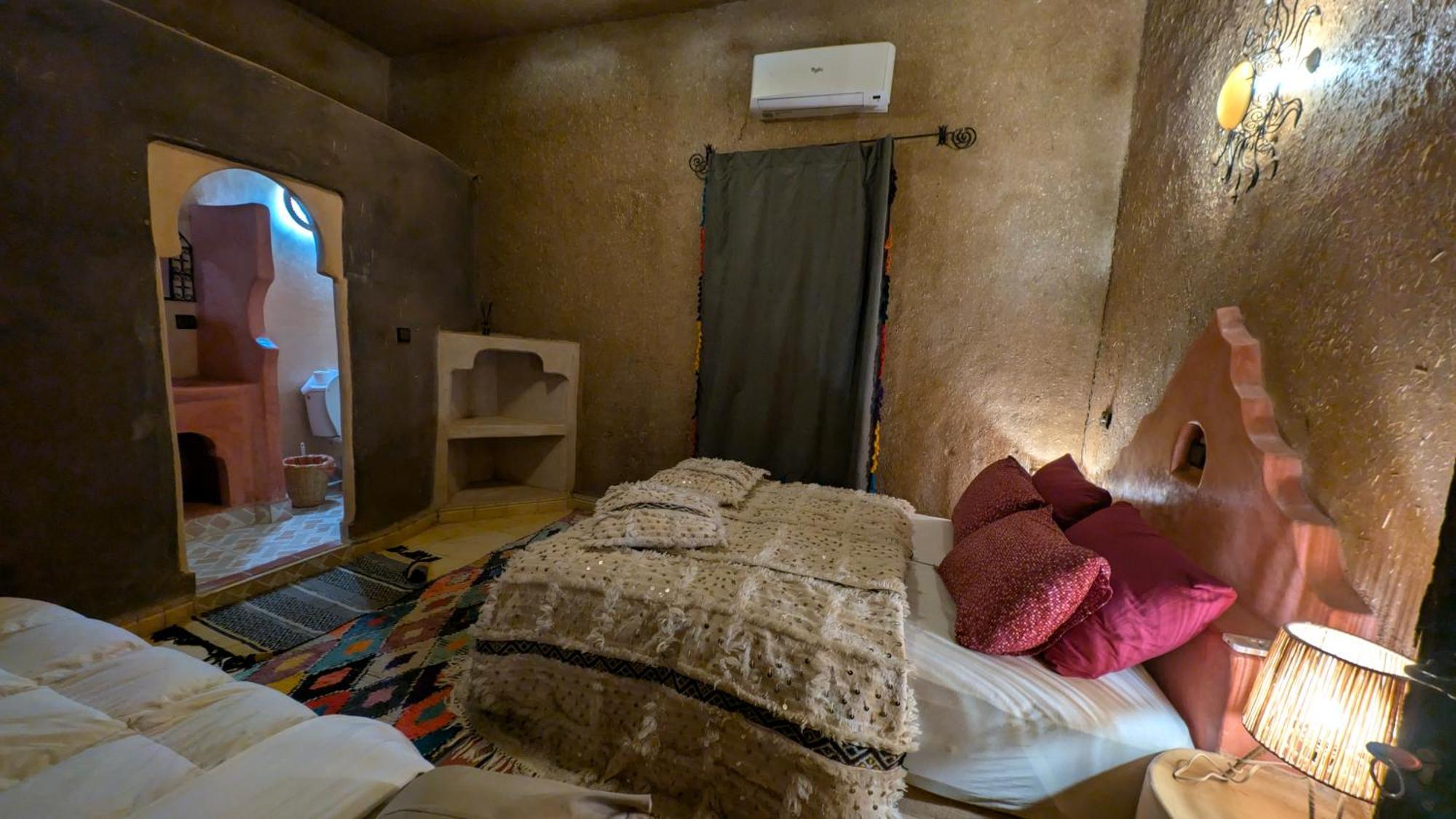 Riad Amar Мерцуга Екстериор снимка
